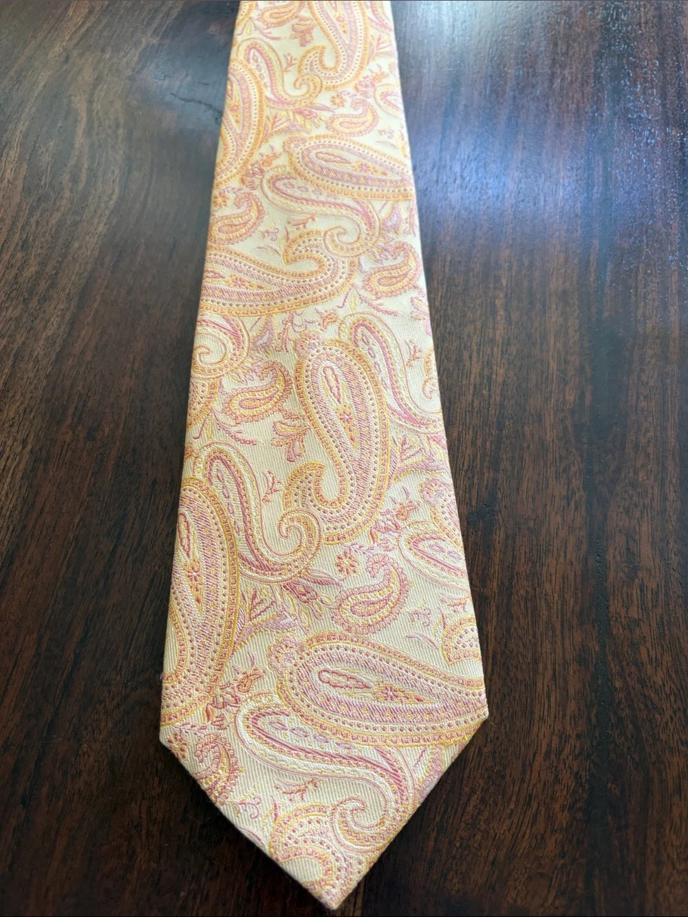 Banana Republic Yellow & Pink Paisley 100% Silk Tie Like New